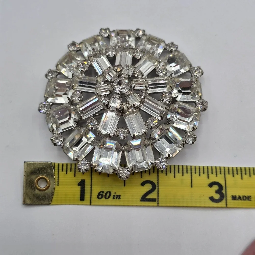 Weiss Furs weiss crystal